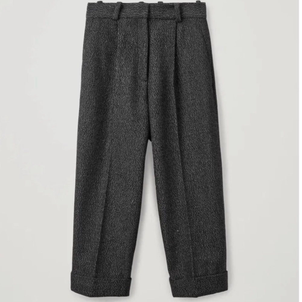 (NWT) COS Wool Mix Pleated Trousers in black - Picture 3 of 6